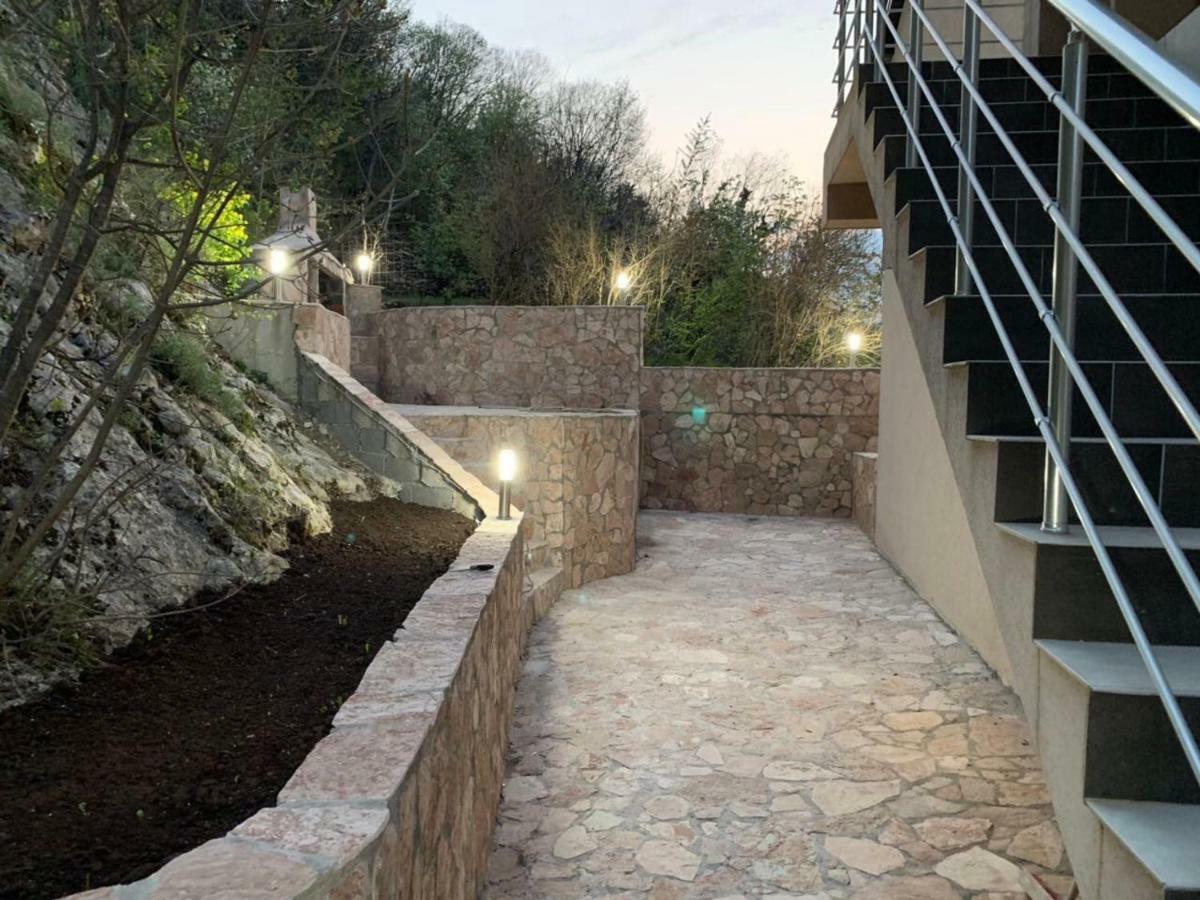 Apartman Grande Ajna Apartment Mostar Bagian luar foto